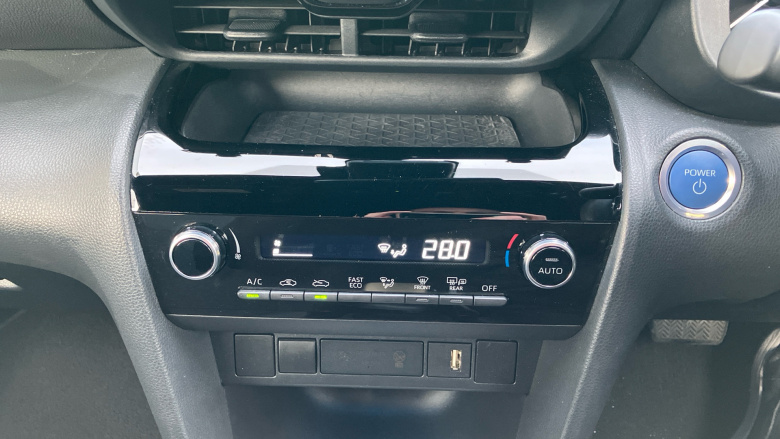 Toyota Yaris Cross 1.5 Hybrid Design 5dr CVT Hybrid Estate